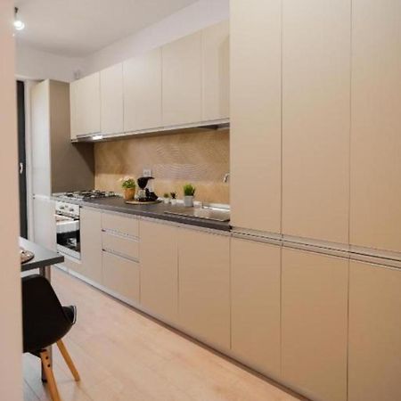 Lux Apartament 巴克乌 外观 照片