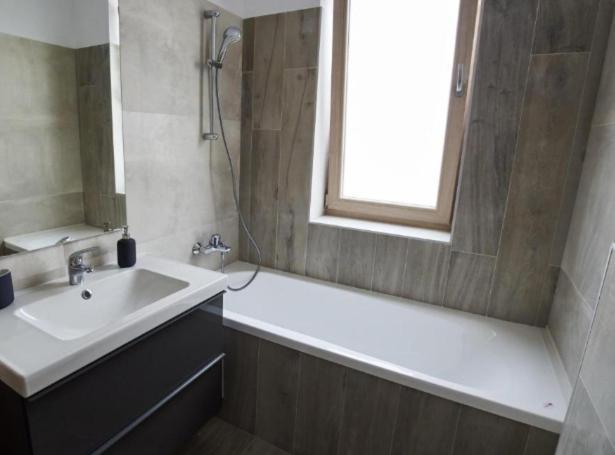 Lux Apartament 巴克乌 外观 照片